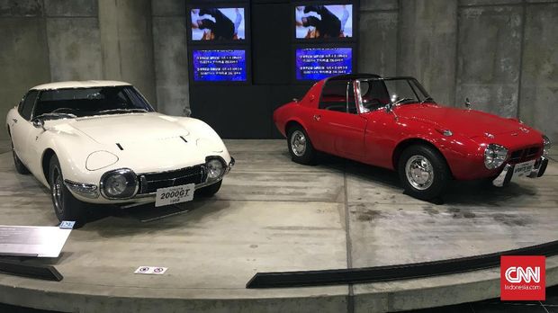 Koleksi di Museum Toyota.