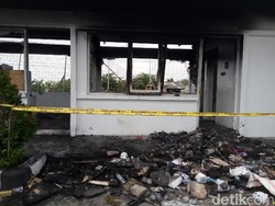 Ini Kondisi Pos Satpam PT RUM di Sukoharjo Usai Dibakar Massa
