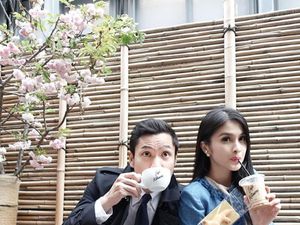 Selain Suka Makanan Jepang, Sandra Dewi Juga Suka Ngemil dan Makan Sate