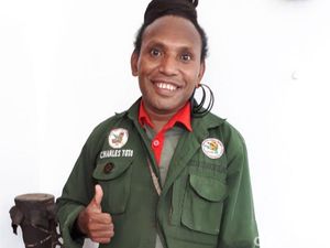 Ini Charles Toto, Jungle Chef yang Ingin Lestarikan Kuliner Asli Papua