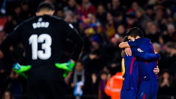 Demonstrasi Kehebatan Messi-Suarez-Coutinho di Camp Nou