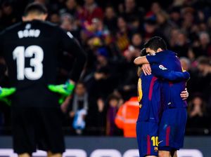 Demonstrasi Kehebatan Messi-Suarez-Coutinho di Camp Nou