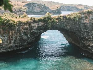 Liburan Anti-Mainstream di Bali: Nusa Penida