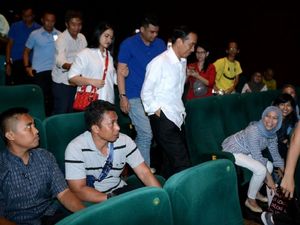 Iriana Tak Ikut Nonton Dilan 1990, Jokowi: Saya Rindu Berat Iriana Tak Ikut Nonton Dilan 1990, Jokowi: Saya Rindu Berat