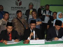 Panwaslu Garut Tolak Gugatan Agus-Imas