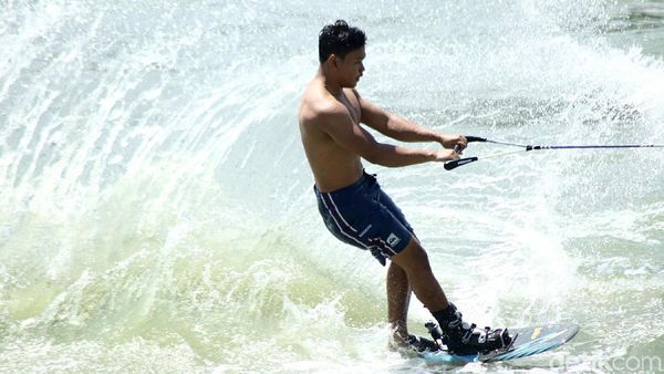 Menikmati Keseruan Festival Danau Sunter
