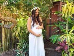 Ada Cerita Spesial di Balik Foto Kehamilan Wanita Ini, Bun