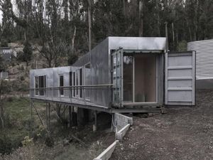 Ketahui 7 Tantangan Ini Sebelum Bangun Rumah di Lahan Miring