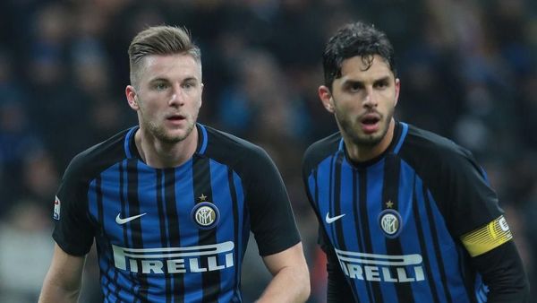 Foto: Situasi Bola Mati yang Berujung Dua Gol Kemenangan Inter
