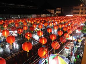 Pasar Gede Solo dan Ribuan Lampion Cantik