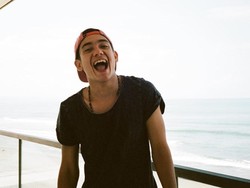 Cerita Adipati Dolken Sempat Menyerah Sebagai Aktor