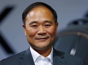 Ini Dia Li Shufu, Saingan Elon Musk dari China Ini Dia Li Shufu, Saingan Elon Musk dari China