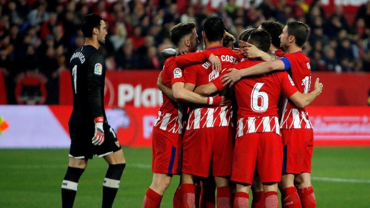 Atletico Madrid melumat Sevilla 5-2. (Foto: Jon Nazca/Reuters)