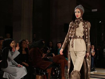 Keren, 9 Desainer Hijab Indonesia yang Pamer Karya di London Bulan Ini