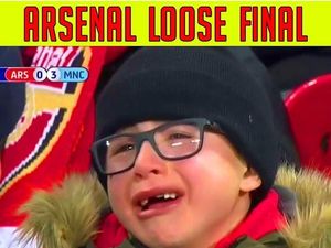 Kesedihan Fans Arsenal dalam Meme