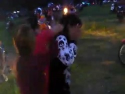 Video Pengeroyokan ABG Putri di Lapangan SLG Kediri Hebohkan Warganet