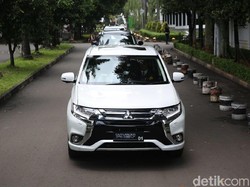 Ini Alasan Outlander Pakai Teknologi PHEV