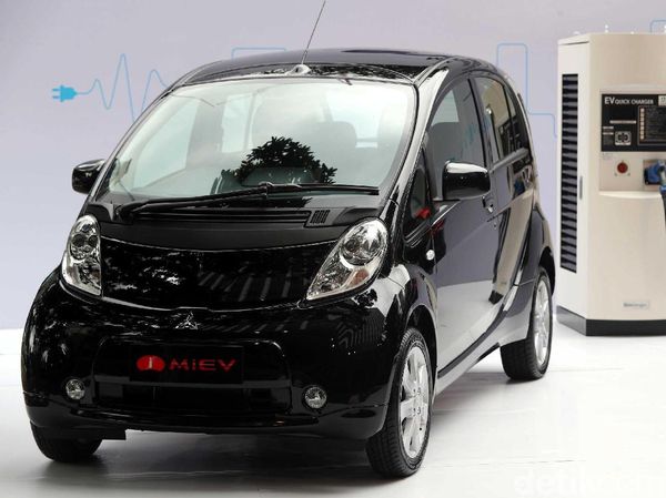 Ini 10 Mobil Listrik yang Diberikan Mitsubishi ke Indonesia