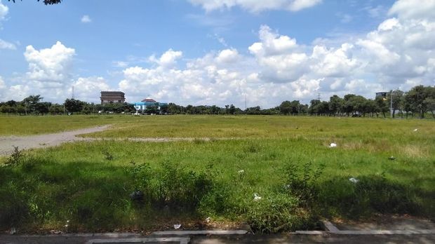 Lokasi pengeroyokan di Monumen Simpang Lima Gumul Kediri. (Foto: Andhika Dwi)