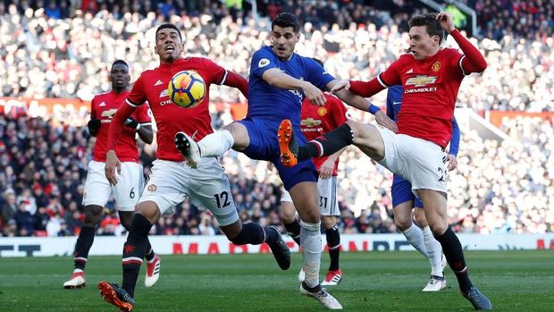 Usai MU vs Chelsea, Souness Kritik Sanchez dan Morata