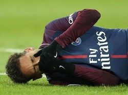 Detik-detik Tulang Metatarsal Neymar Retak