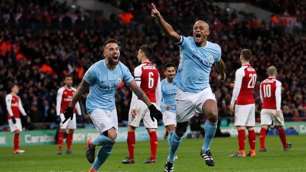 Arsenal Dikalahkan ManCity, Wenger Ribut dengan Wasit