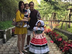 Nia Ramadhani Senang Anak Mulai Belajar Puasa