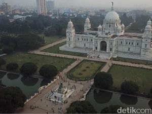 Foto Drone: Kemegahan Bangunan Kota Kolkata Foto Drone: Kemegahan Bangunan Kota Kolkata