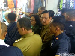 Anies Dampingi Jokowi dan Bos IMF Kunjungi Tanah Abang