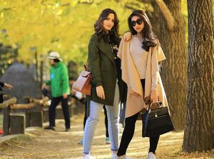 Foto: Gaya Nia Ramadhani dengan Koleksi Tas yang Lebih Mahal dari Mobilmu Foto: Gaya Nia Ramadhani dengan Koleksi Tas yang Lebih Mahal dari Mobilmu