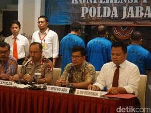 Komisioner KPU dan Ketua Panwaslu Disuap Tim Paslon Soni-Usep Komisioner KPU dan Ketua Panwaslu Disuap Tim Paslon Soni-Usep