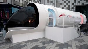 Interior Mewah Hyperloop One, Kereta Secepat Pesawat