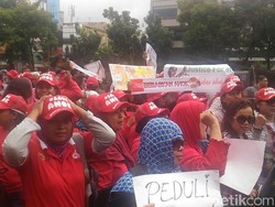 Sidang Selesai, Massa Pro dan Kontra Ahok Masih Orasi di PN Jakut