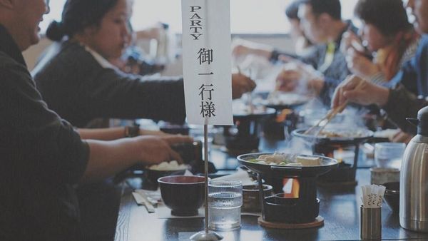 Bergaya Artsy, Begini Foto Makanan di Laman Instagram Penyanyi Tulus