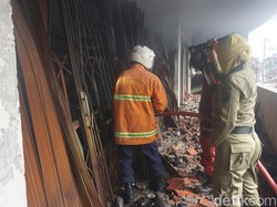 Kebakaran di Pasar Banjarsari Kota Pekalongan Berhasil Dipadamkan