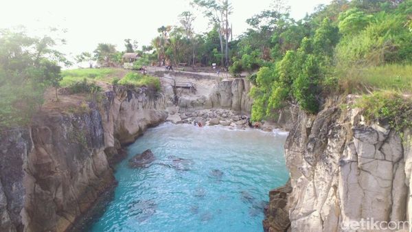 Foto: Pantai Sulawesi yang Mirip Spot Syuting Drama Korea