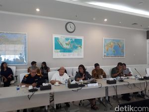 Dirampas Negara, Kapal Fu Yuan Yu akan Dibawa Menteri Susi Keliling RI Dirampas Negara, Kapal Fu Yuan Yu akan Dibawa Menteri Susi Keliling RI