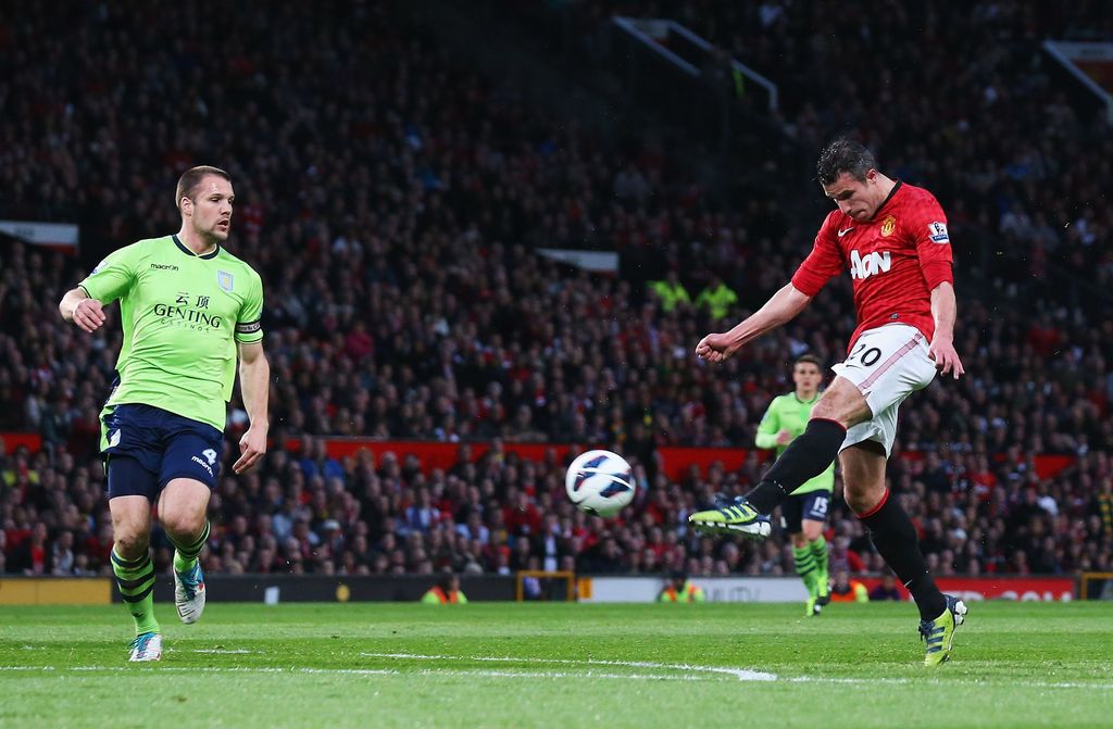 MANCHESTER, ENGLAND - APRIL 22: Robin van Persie of Manchester United scores his team's second goal during the Barclays Premier League match between Manchester United and Aston Villa at Old Trafford on April 22, 2013 in Manchester, England. (Photo by Alex Livesey/Getty Images)