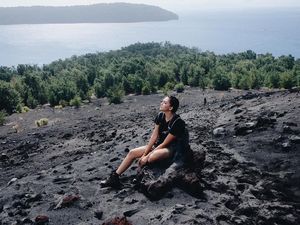 Naik Gunung Seperti Alexa Key, Cara Seru Jaga Kebugaran