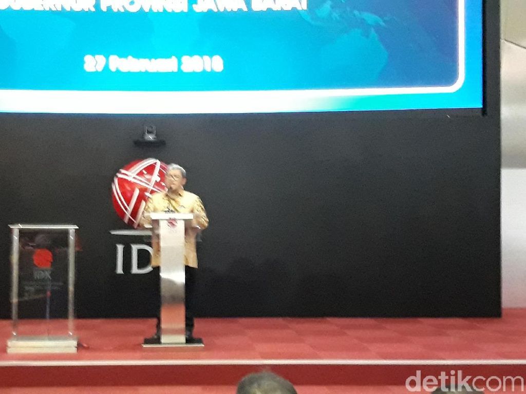 Buka Perdagangan Saham, Aher Ajak Warga Jabar Investasi di Bursa Efek Buka Perdagangan Saham, Aher Ajak Warga Jabar Investasi di Bursa Efek
