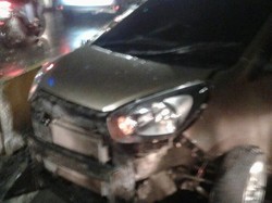 Sebuah Mobil Alami Kecelakaan di Depan RS Dharmais Jakbar
