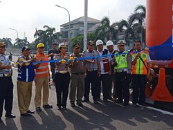 Resmi Dibuka, Flyover Cipinang Lontar Ramai Dilintasi Pengendara