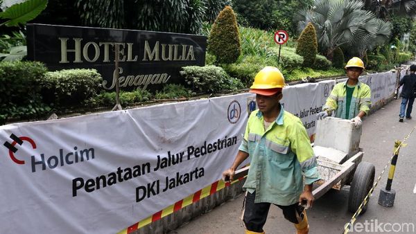 Sambut Asian Games, Trotoar di Kawasan Senayan Dilebarkan