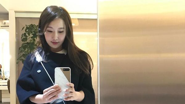 Potret Memesona Dokter Gigi Cantik 49 Tahun yang Terlihat Seperti Usia 20-an