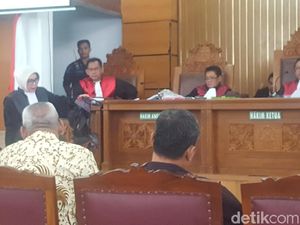 Cerita Korban soal Detik-detik 2 Kali Ledakan Bom Thamrin Cerita Korban soal Detik-detik 2 Kali Ledakan Bom Thamrin