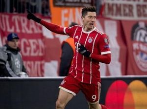 Heynckes Tepis Rumor Lewandowski-Madrid: Dia Akan Pecahkan Rekor Saya Kok Heynckes Tepis Rumor Lewandowski-Madrid: Dia Akan Pecahkan Rekor Saya Kok