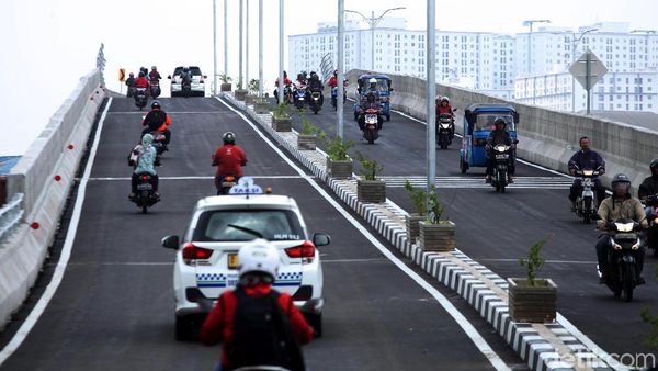 Flyover Cipinang Lontar Mulai Dibuka 2 Arah