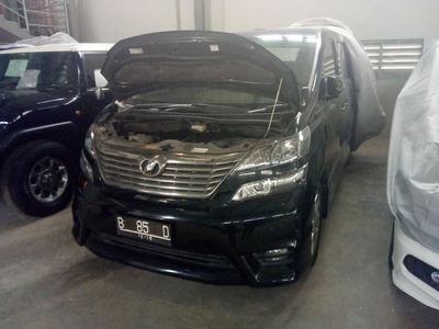 Toyota Vellfire Bekas Nazaruddin Laku Rp 300 Juta