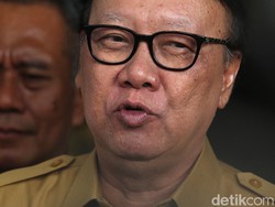 Mendagri Teken Surat Penonaktifan Bupati Buton Selatan yang Di-OTT