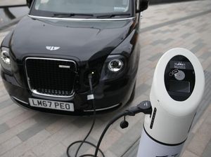 Moeldoko Mau Perkenalkan Truk Sampah Listrik sampai Angkot Elektrik